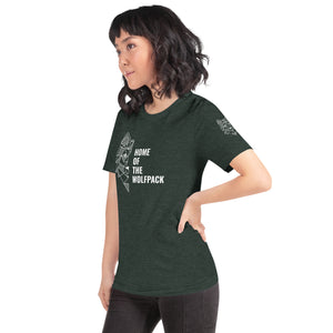 Unisex-T-Shirt Home of the Wolfpack dunkel